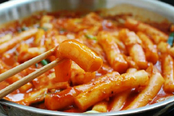 Bánh gạo cay - Tokbokki Bánh gạo cay - Tokbokki