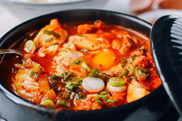 Sundubu jjigae – Đậu phụ hầm cay Sundubu jjigae – Đậu phụ hầm cay