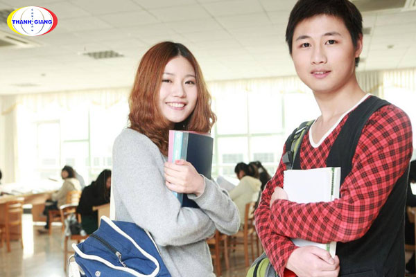 Đi du học Hàn Quốc ngành Quản trị kinh doanh như thế nào
