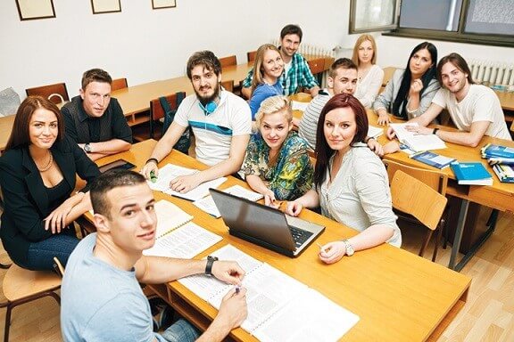du học canada nên học ngành gì