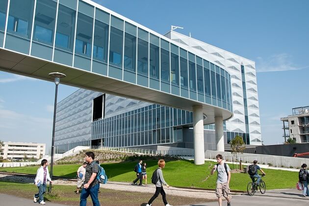 du học canada