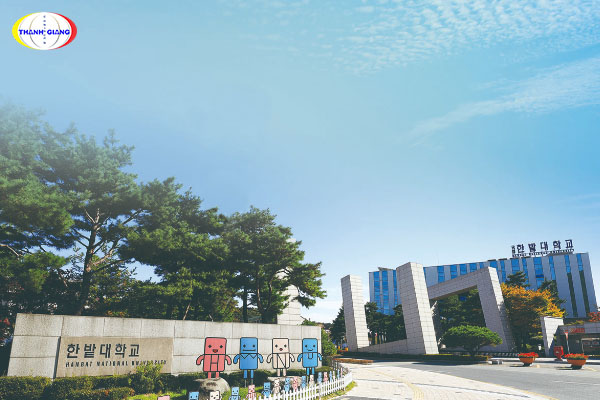 Hanbat University
