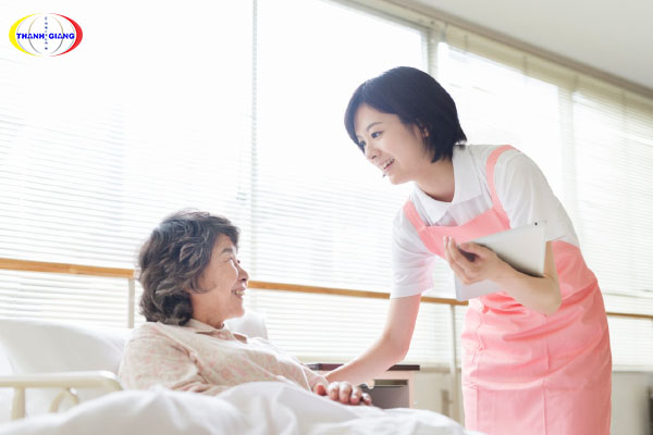 Học bổng Hộ lý dành cho du học sinh quốc tế