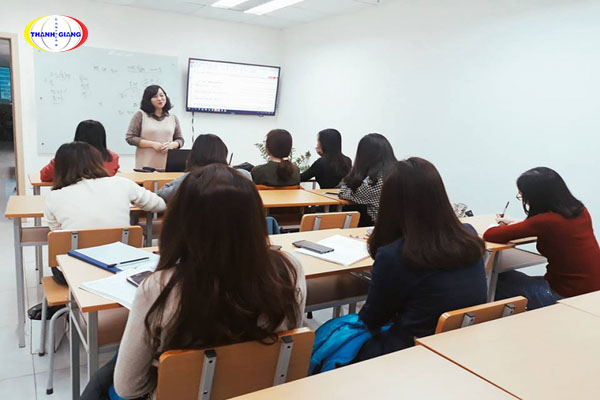 Khóa tiếng Hàn luyện thi TOPIK