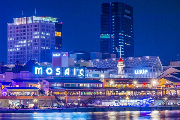 Kobe Harborland - Khu mua sắm nổi bật trước biển