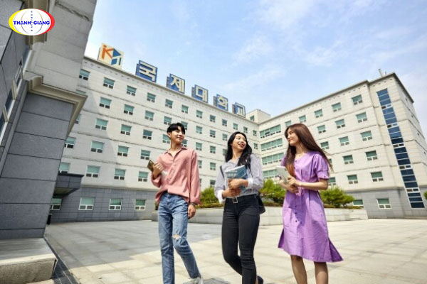 Chương trình Học bổng - Học phí