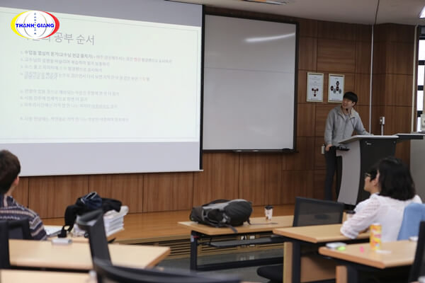 Chương trình Học bổng - Học phí Korea University