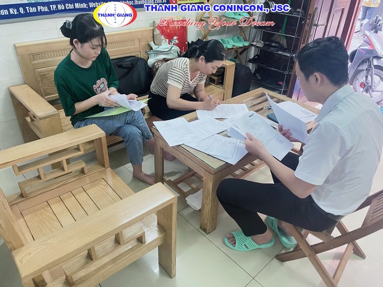 Chào đón các bạn học sinh vào mùa nhập học mới