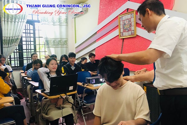 Đào tạo học viên Thanh Giang CN Huế
