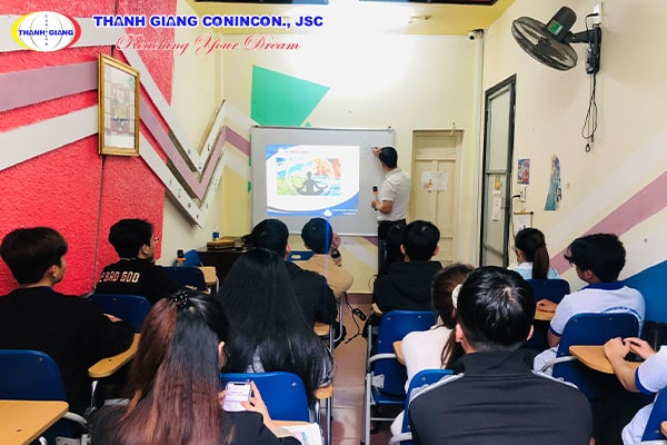Đào tạo học viên Thanh Giang CN Huế