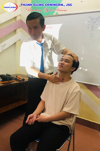 Đào tạo học viên Thanh Giang CN Huế