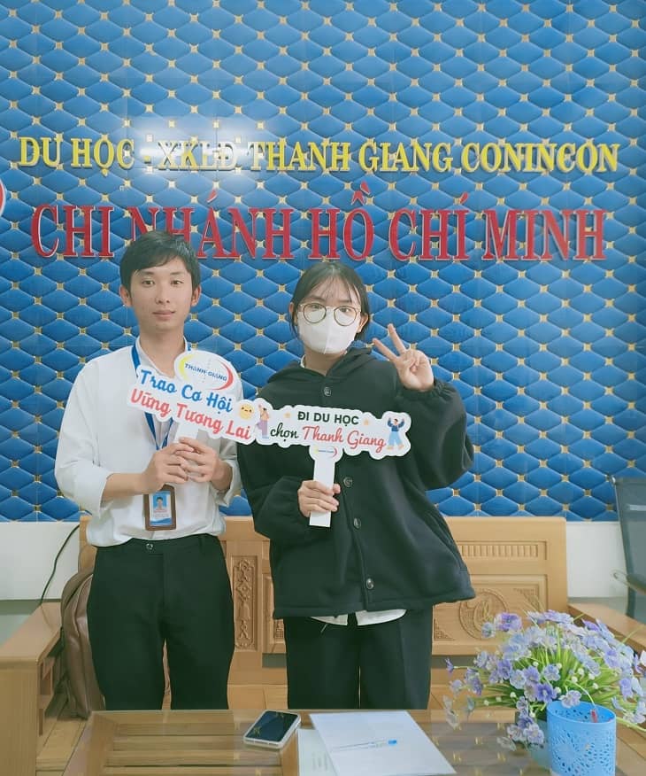 Nô nức học sinh nhập học trung tâm Thanh Giang đầu tuần mới