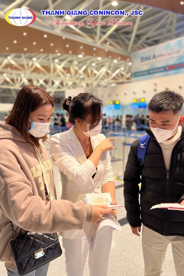 Học viên Thanh Giang Đà Nẵng bay sang Hàn Quốc