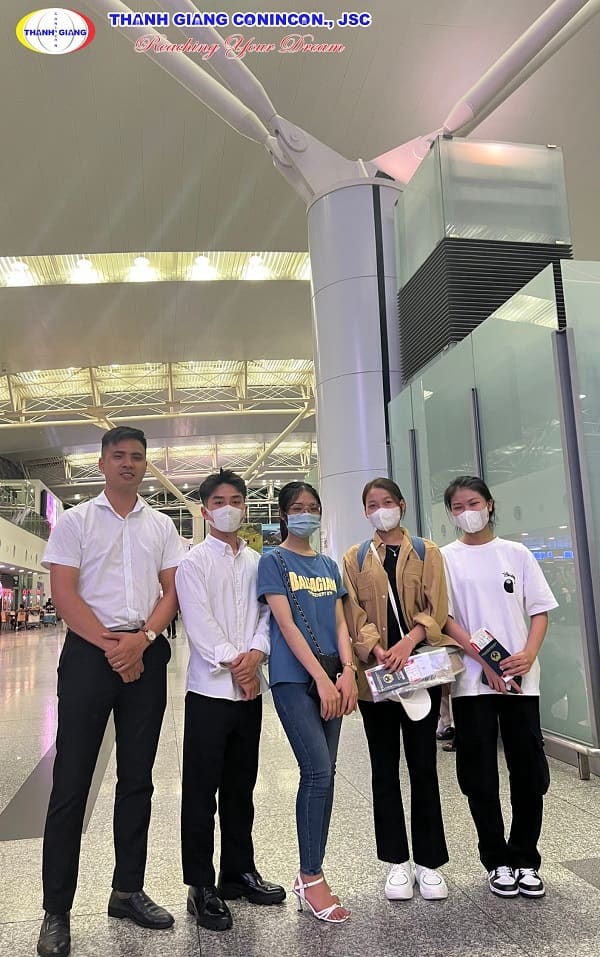 Hè rực rỡ không bằng lửa cháy trong tim khi đưa học viên Thanh Giang du học Hàn Quốc