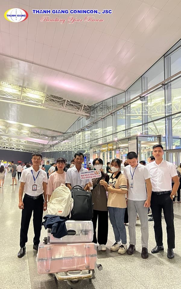 Hè rực rỡ không bằng lửa cháy trong tim khi đưa học viên Thanh Giang du học Hàn Quốc