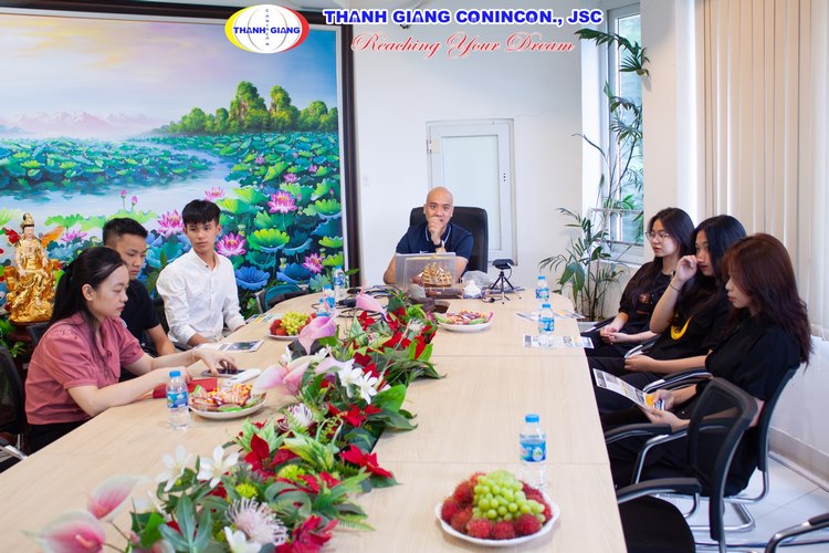 Hội thảo du học Canada tại Thanh Giang với Royal Crown School
