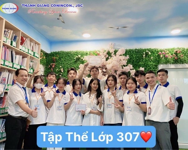 Trao giải cuộc thi online tại Thanh Giang ngày Nhà Giáo VN
