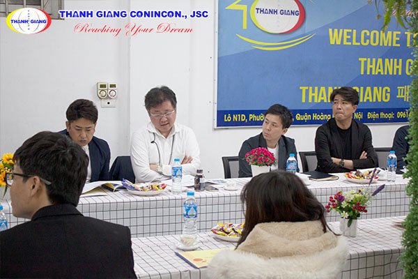 THANH GIANG TỔ CHỨC BUỔI GIAO LƯU GIỮA CÁC BẠN TRẺ VIỆT NAM VỚI GIÁM ĐỐC CÁC DOANH NGHIỆP NHẬT BẢN