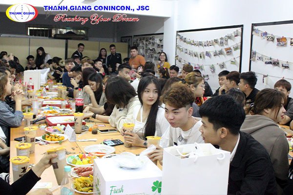 Quốc tế Phụ nữ - ngày vinh danh những bông hoa yêu kiều của thế giới