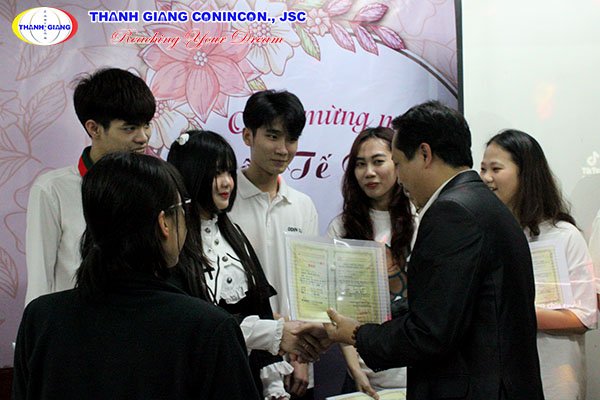 Quốc tế Phụ nữ - ngày vinh danh những bông hoa yêu kiều của thế giới