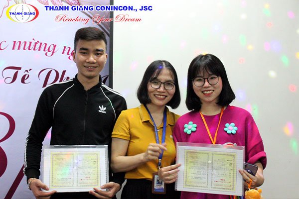 Quốc tế Phụ nữ - ngày vinh danh những bông hoa yêu kiều của thế giới