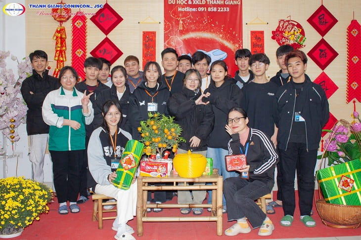 “Đón Xuân Giáp Thìn - Tết Trọn Niềm Vui”: Chương Trình Ngoại Khóa Mang Lại Nhiều Ý Nghĩa