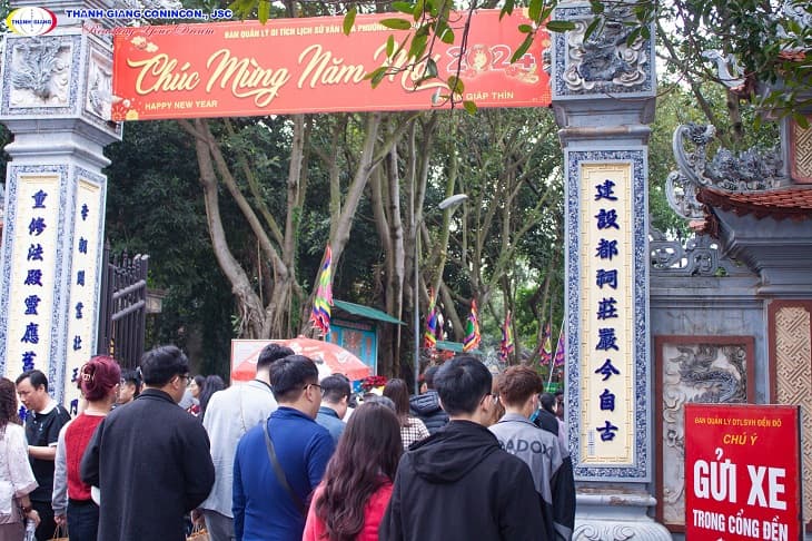 Thanh Giang tổ chức du xuân và lễ chùa đầu năm Giáp Thìn cho cán bộ nhân viên