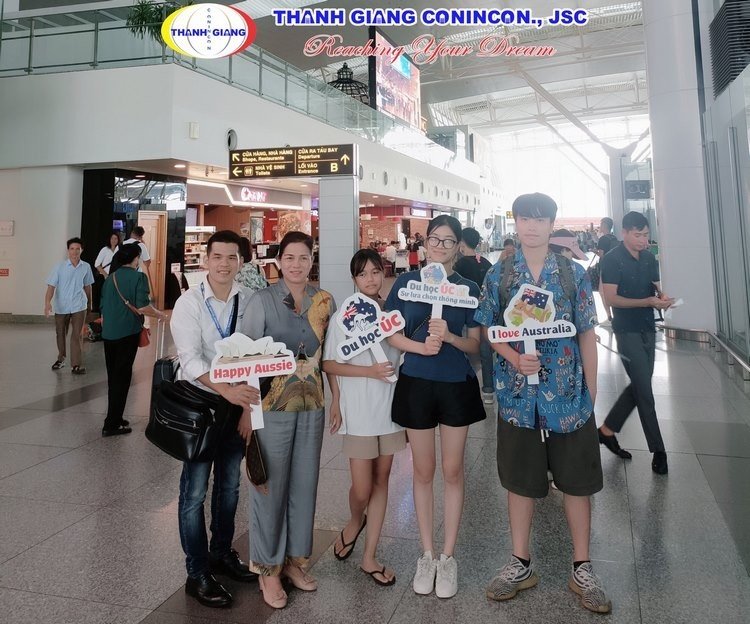 Hành trình chinh phục tri thức và mở rộng tương lai