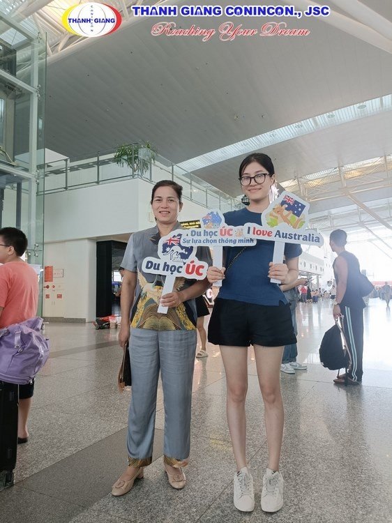 Hành trình chinh phục tri thức và mở rộng tương lai