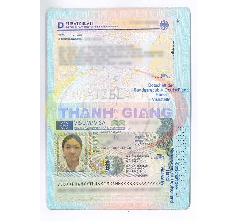 Tiếp nối danh sách những du học sinh thành công đậu visa, lần này, Thanh Giang xin chúc mừng Phạm Thị Kim Anh đã xuất sắc đỗ visa du học nghề Đức, chương trình nhà hàng khách sạn.