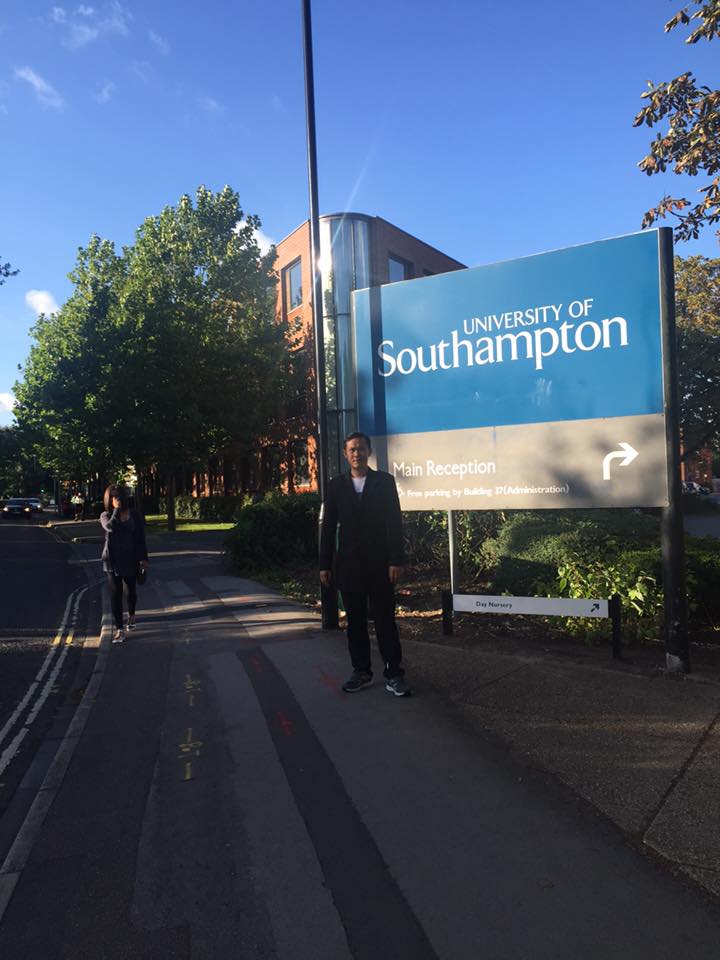Thăm trường đại học tại Southampton