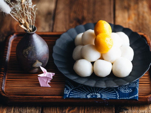 Tsukimi-dango