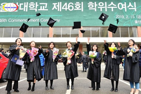 Chương trình Học bổng - Học phí của Đại học Ulsan