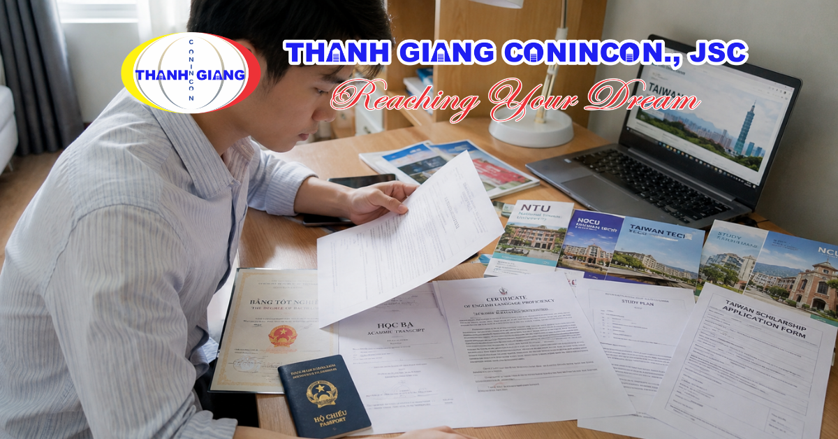 Du học sinh chuẩn bị hồ sơ xin học bổng Thạc sĩ Đài Loan