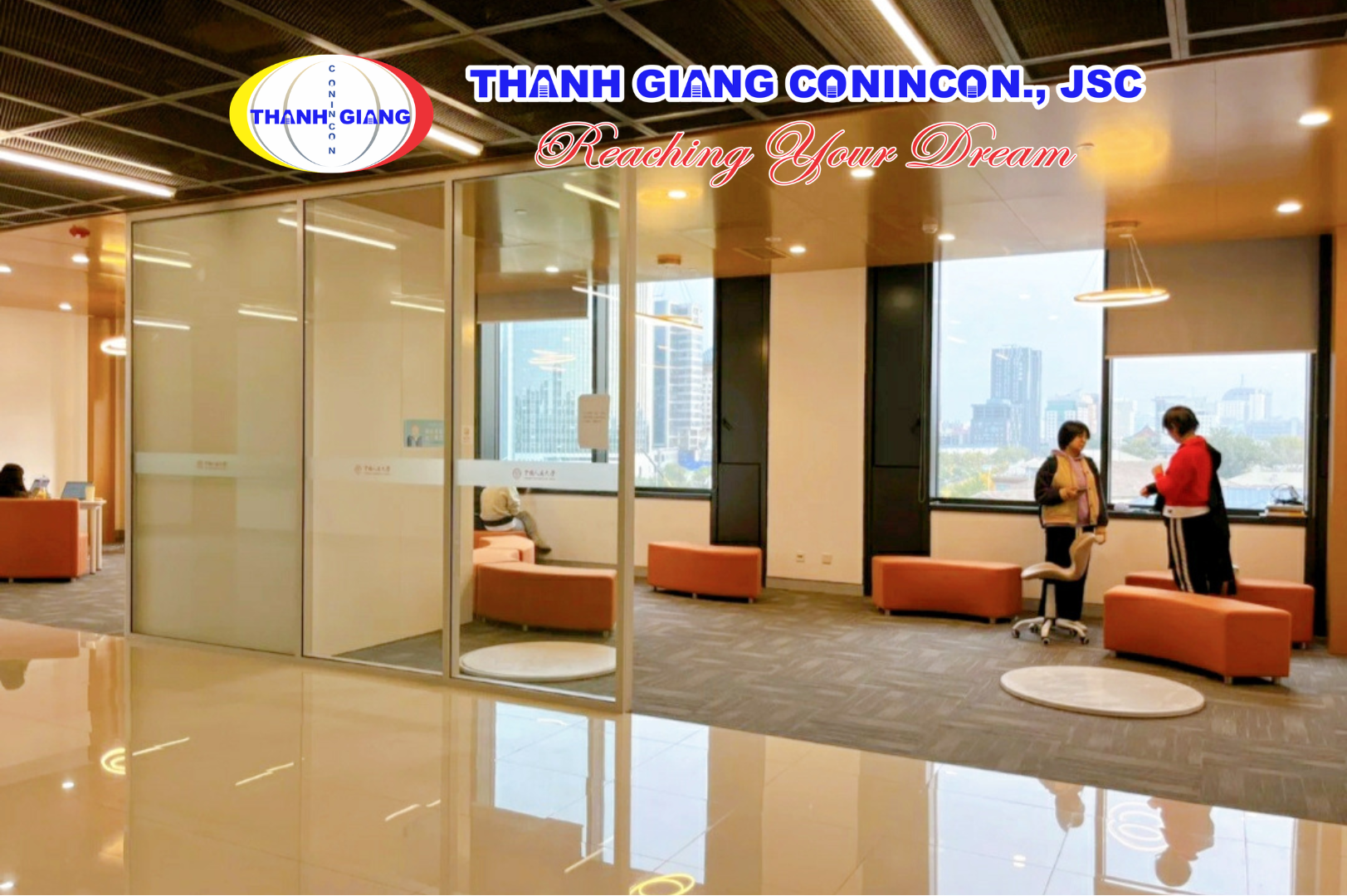 Khu vực sảnh chờ, tự học và thảo luận nhóm của sinh viên tại Đại học Nhân dân Trung Quốc