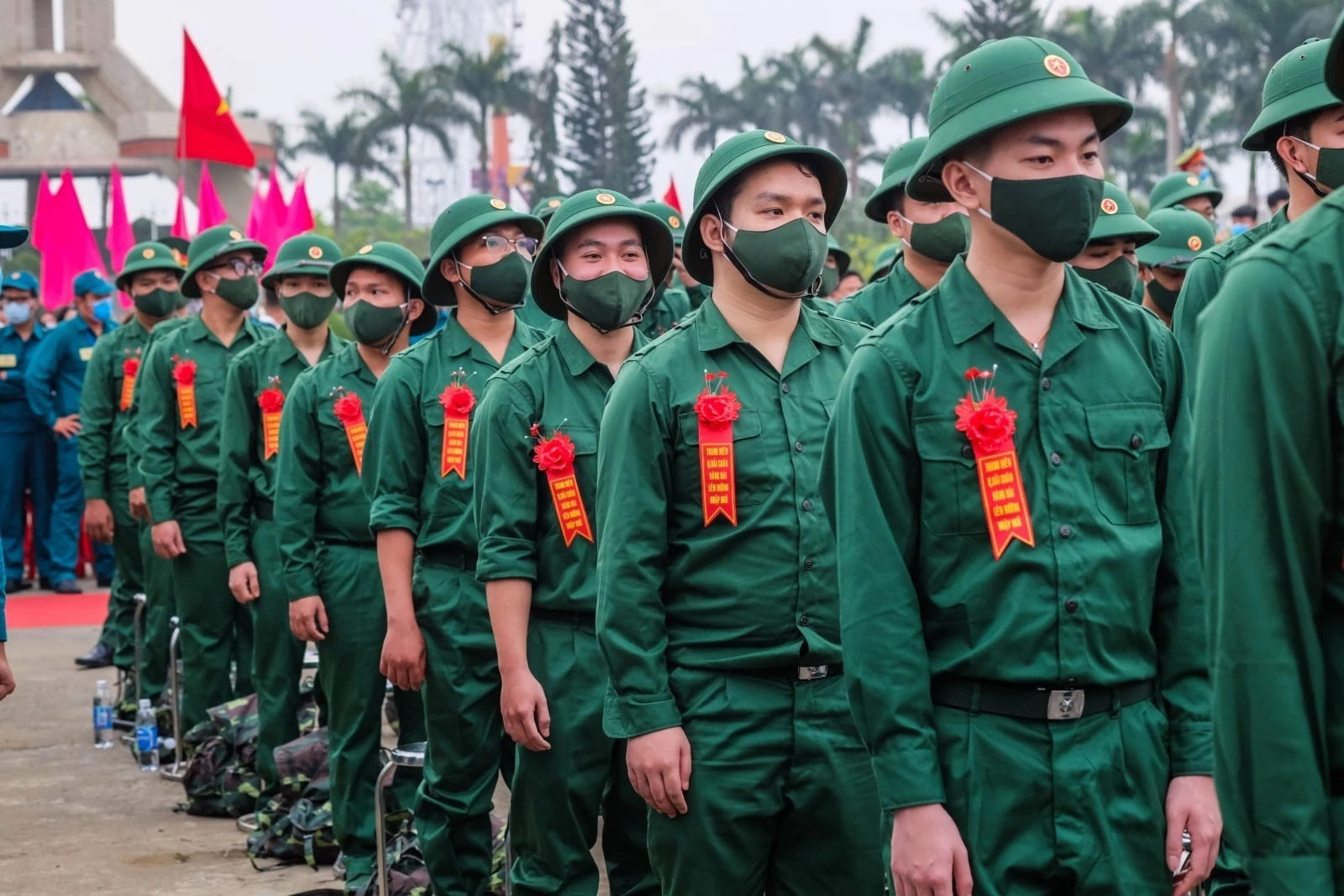 Sau khi hoàn thành nghĩa vụ quân sự