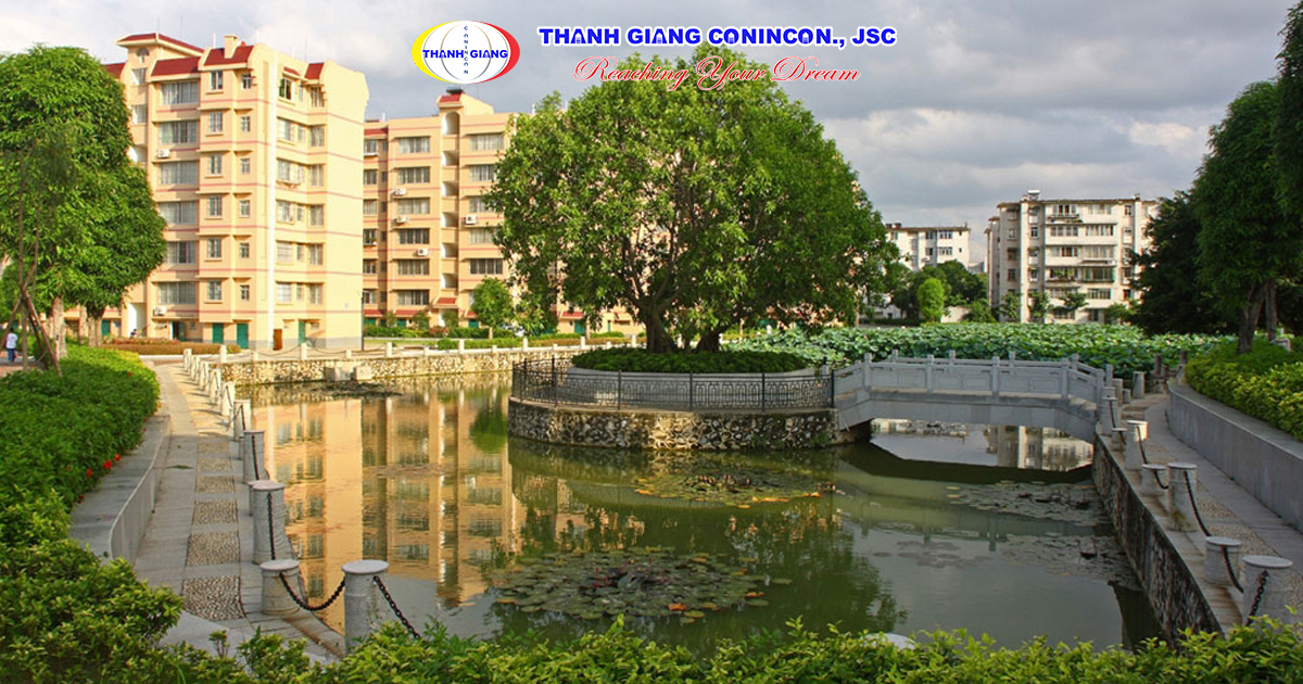 Cảnh quang trong khuôn viên Đại học Quảng Tây