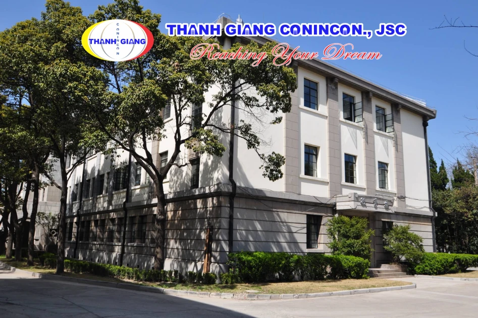 Tòa nhà giảng đường của Đại học Tài Chính Kinh Tế Thượng Hải