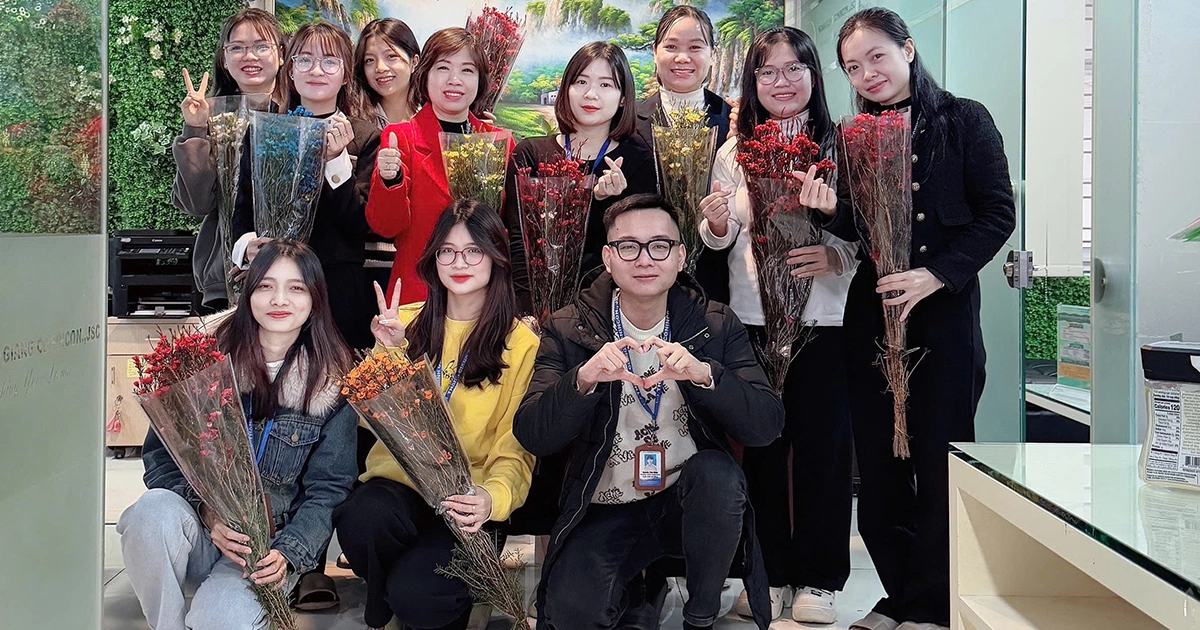 Đội ngũ tư vấn viên giàu kinh nghiệm - Thanh Giang